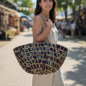 panier en osier mélangé avec du tissu africain wax fait main de façon raffinée